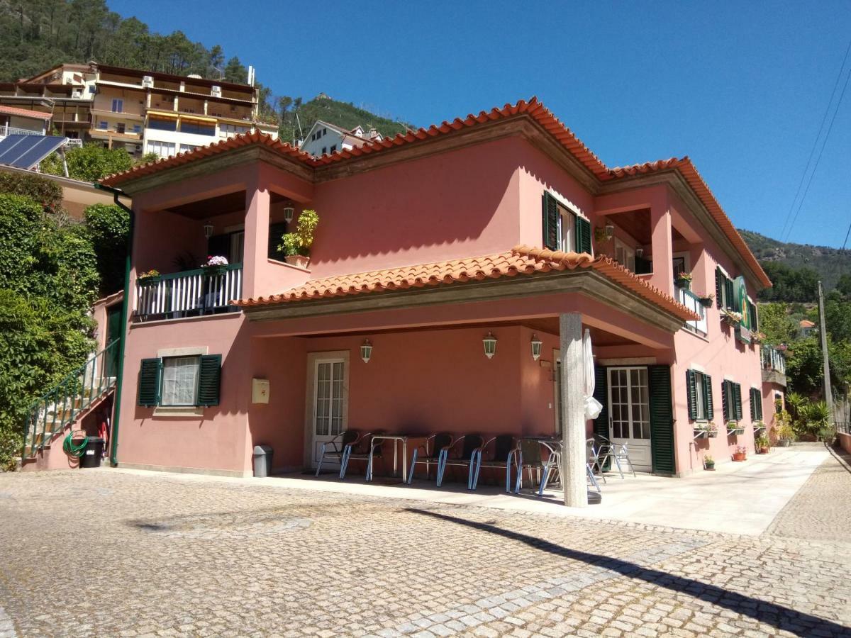 Residencial Ribeiro Otel Geres Dış mekan fotoğraf